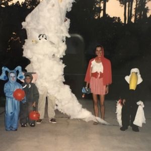 Meet your Posher, Hillary